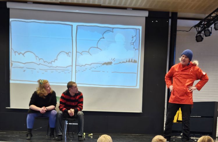 en person som holder en presentasjon